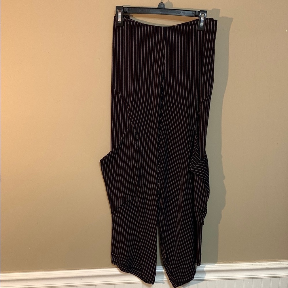 Snapdragon & Twig Women’s Stripe Cargo Pants Black Pink Large Lagenlook Artsy